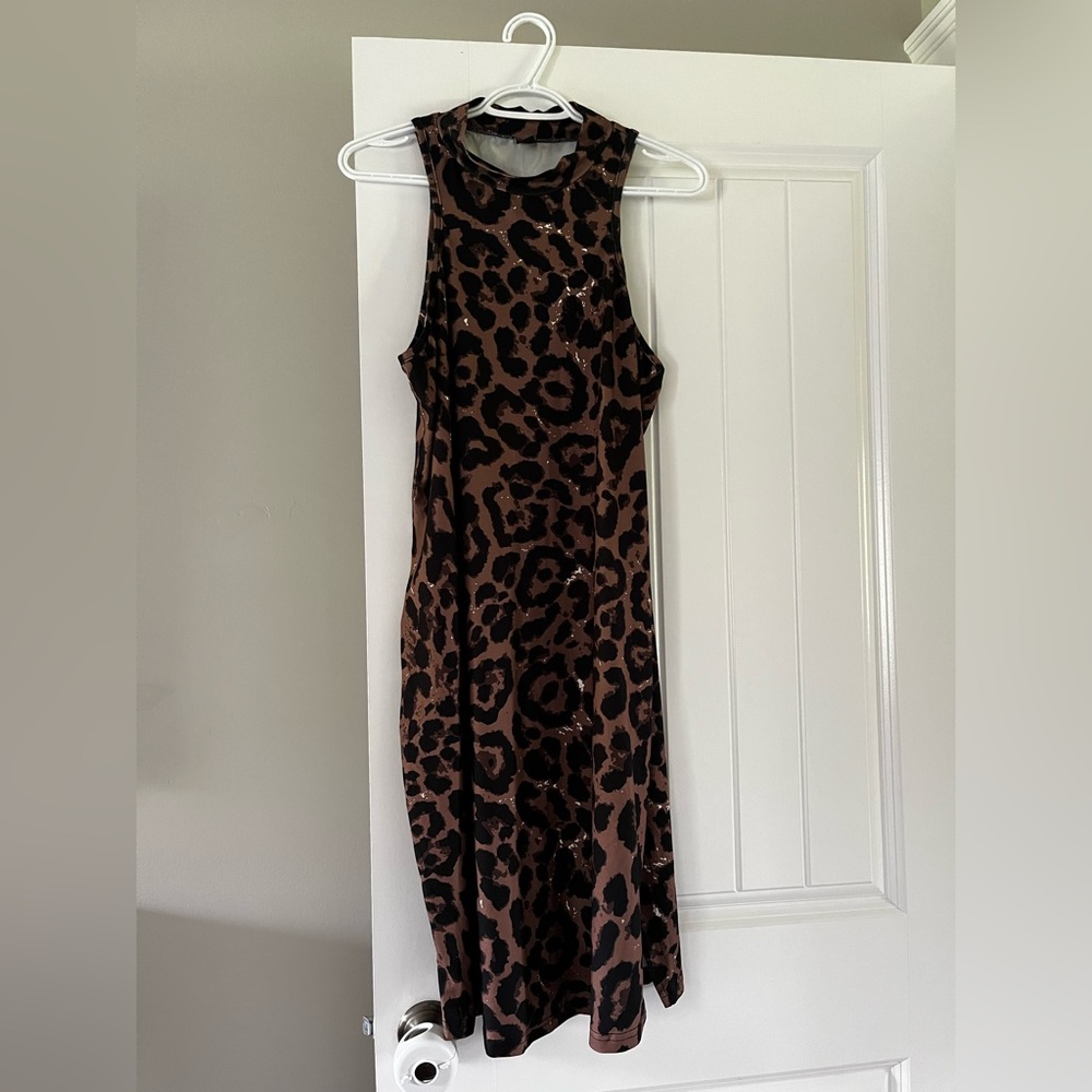 Shein Curve leopard dress, size 2XL but fits more like a large to 1 XL. - Picture 1 of 2